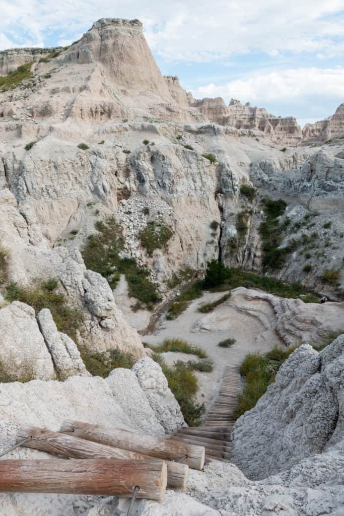 Badlands-National-Park Badlands Notch Trail Ladder