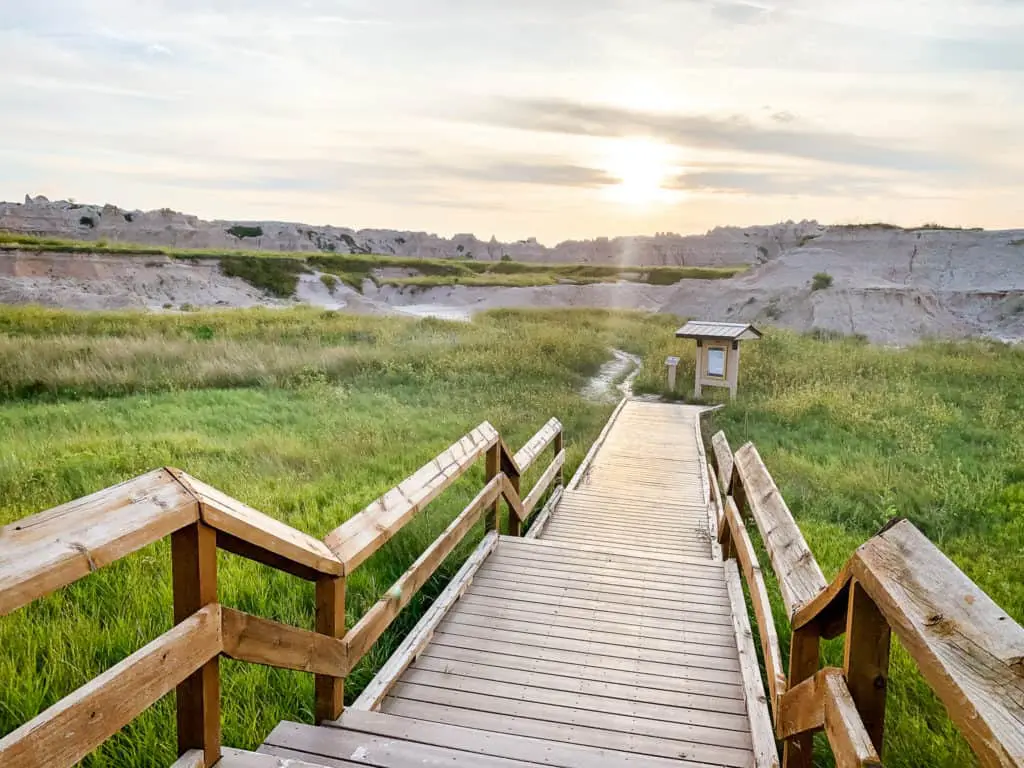 Badlands-National-Park Castle Trail Stairs in Badlands National Park