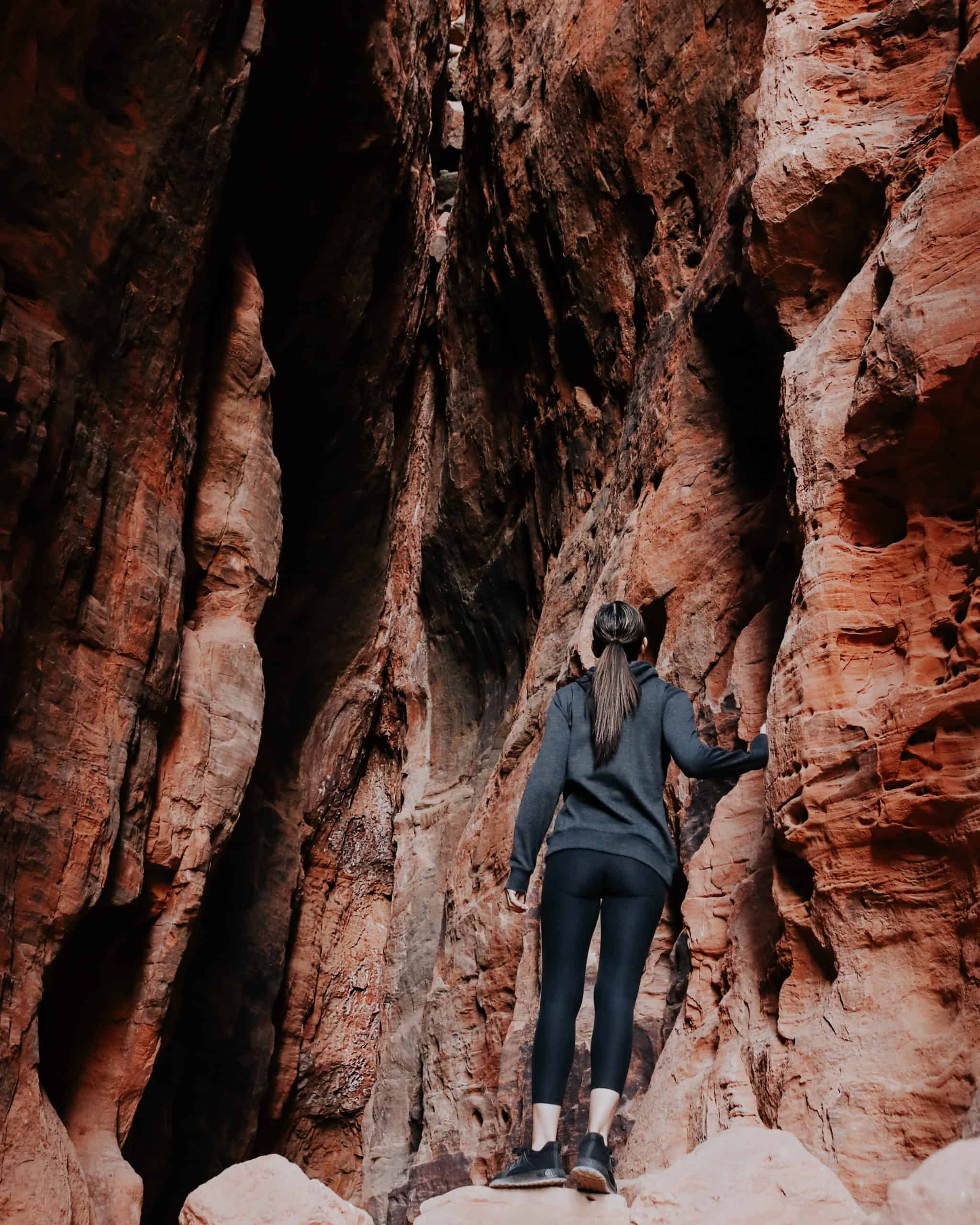 Exploring Southern Utah Canyon - Locals Know Best podcast episode