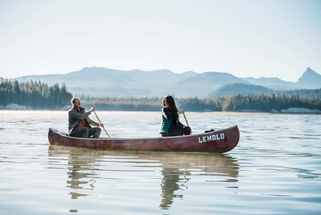 Gateway to Crater Lake Canoeing in North Umpqua, Oregon, the Gateway to Crater Lake area