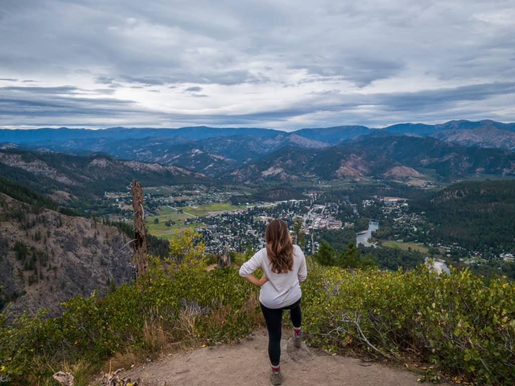 Cindy Scott hiking the Icicle Ridge Trail in Leavenworth, Washington.
