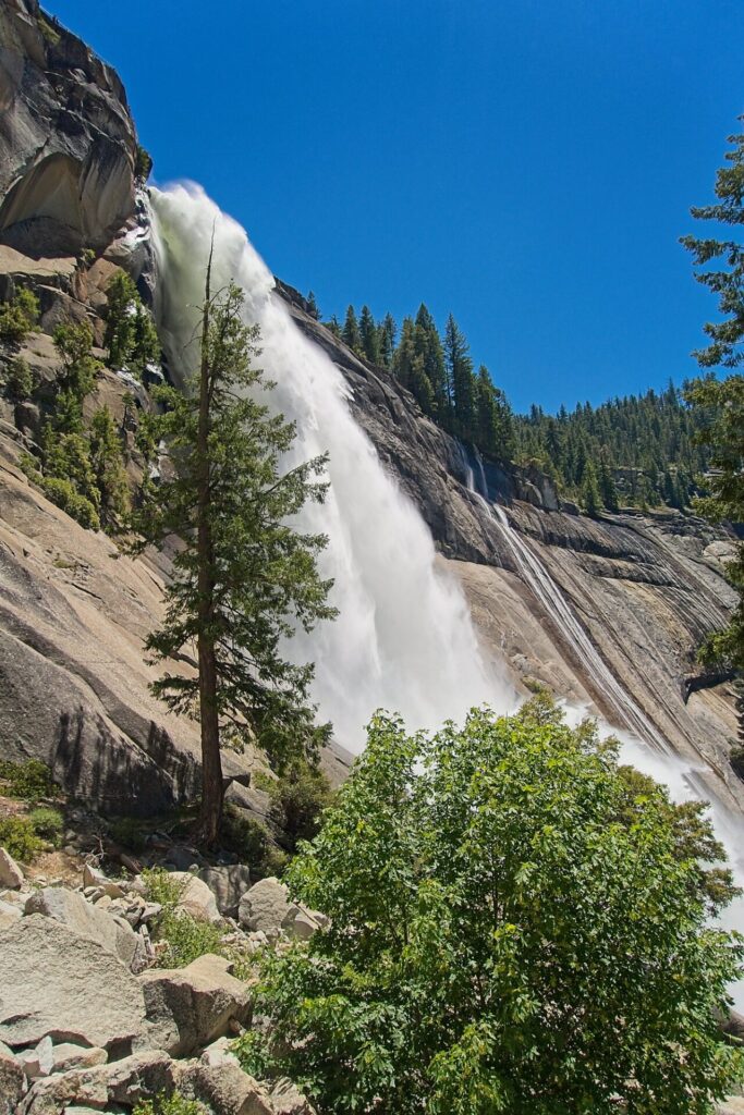 Yosemite in 2 Days Nevada Falls