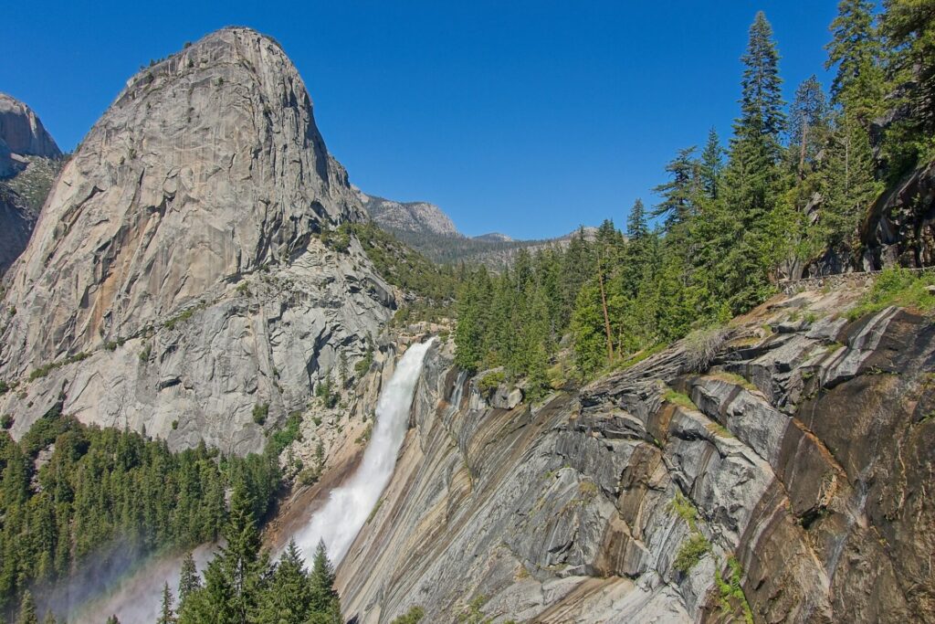 Yosemite in 2 Days Nevada Falls
