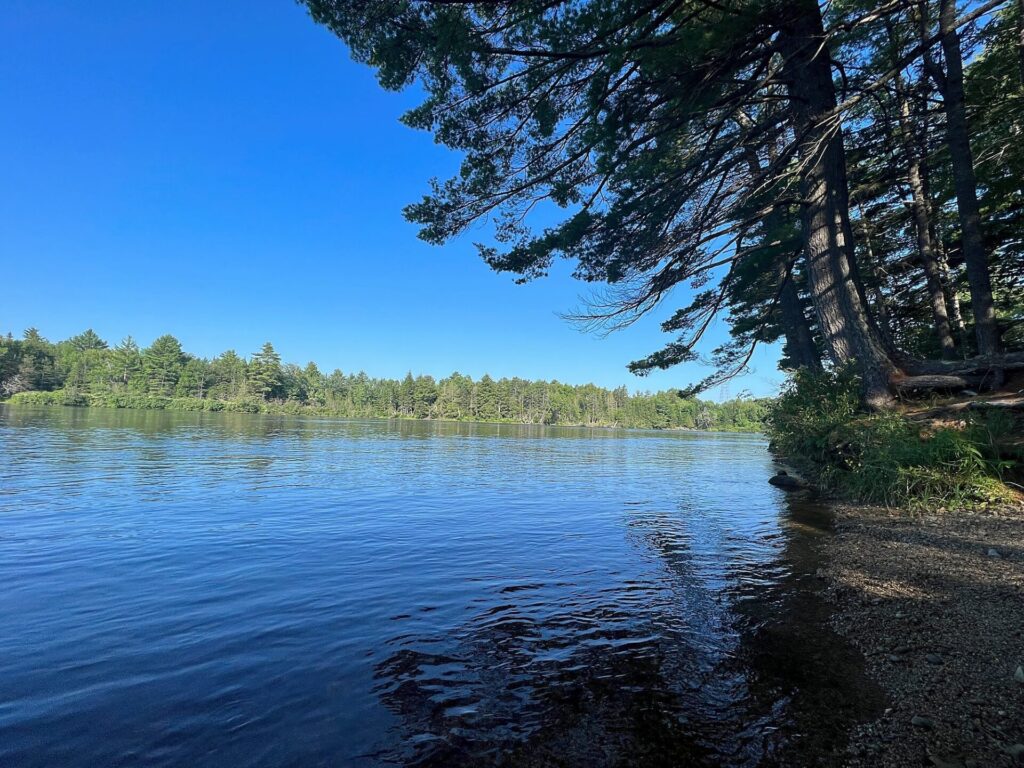 IMG 3151 Waterfront campsite on AT